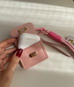 بگ چارم ( آویز کیف و کوله ) طرح کیف قهوه ای و صورتی 👛 - Image 3