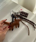 بگ چارم ( آویز کیف و کوله ) طرح گربه و شکلات 🐈🍫 - Image 3