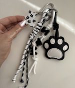 بگ چارم ( آویز کیف و کوله ) طرح ردپای گربه 🐾 - Image 2