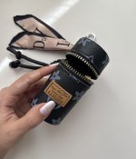 بگ چارم ( آویز کیف و کوله ) طرح استوانه‌ای با مینی‌اسکارف 🧣