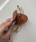 بگ چارم ( آویز کیف و کوله ) طرح جاعینکی قهوه ای 🤎 - Image 3